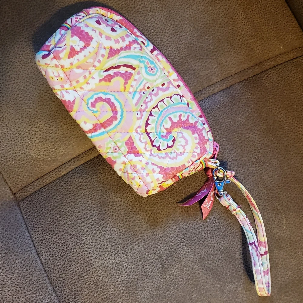 Vera Bradley Capri Melon makeup bag, wristlet